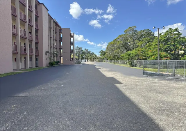 Photo 1 of Condo for sale at 4085 Lake Bayshore Dr #C311, Bradenton, FL 34205 | MLS# C7532387 | Listing updated on 2026-10-23