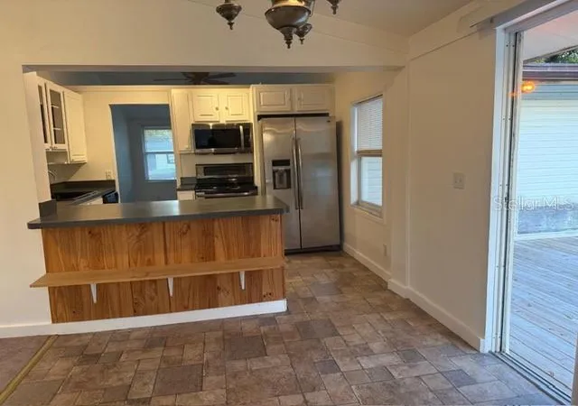 Photo 3 of Single family home for sale at 2952 Sun Pointe Ct, Kissimmee, FL 34741 | MLS# S5160049 | Listing updated on 2026-10-26
