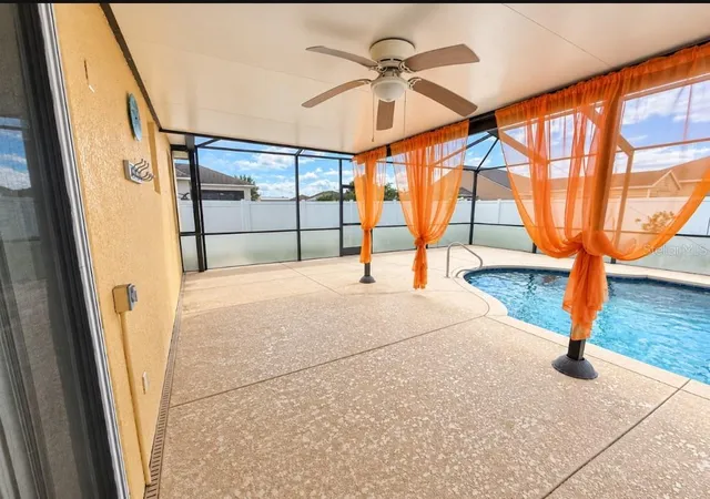 Photo 1 of Single family home for sale at 8166 Woodvine Cir, Lakeland, FL 33810 | MLS# L4965993 | Listing updated on 2026-10-24