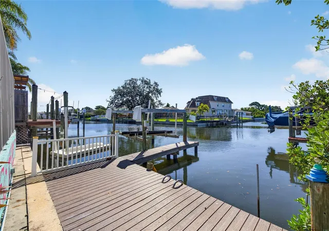 Photo 3 of Single family home for sale at 4643 Bay Crst Dr, Tampa, FL 33615 | MLS# TB8560765 | Listing updated on 2026-10-23