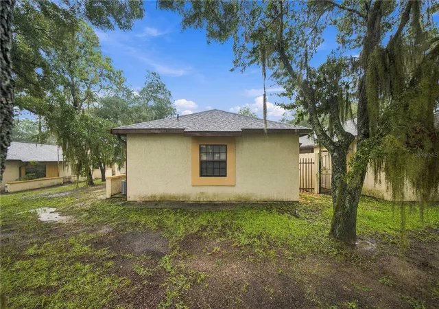 Photo 3 of Condo for sale at 54 Pine Trak #102F, Ocala, FL 34472 | MLS# OM734539 | Listing updated on 2026-10-23