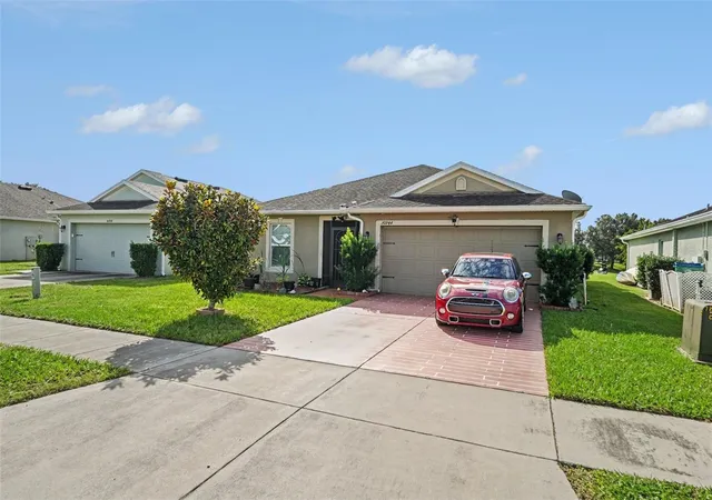 Photo 1 of Single family home for sale at 30944 Water Lily Dr, Brooksville, FL 34602 | MLS# TB8560769 | Listing updated on 2026-10-23