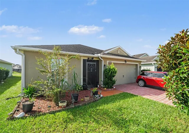 Photo 2 of Single family home for sale at 30944 Water Lily Dr, Brooksville, FL 34602 | MLS# TB8560769 | Listing updated on 2026-10-23