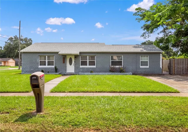 Single family home for sale at 7205 Matchett Rd, Belle Isle, FL 32809 | MLS# O6452103 | Listing updated on 2026-10-27