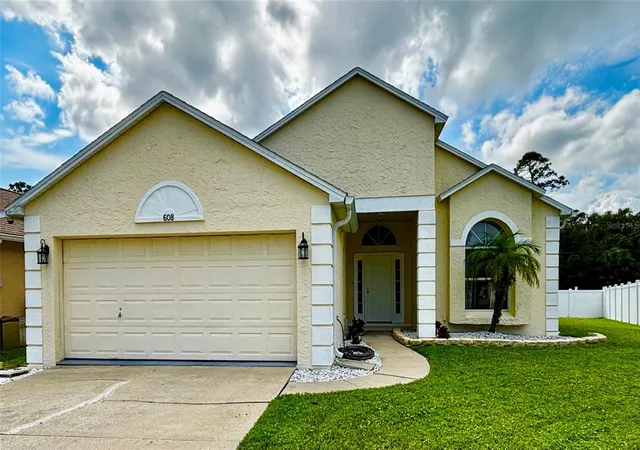 Photo 2 of Single family home for sale at 608 Turnstone Tr, New Smyrna Beach, FL 32168 | MLS# TB8560779 | Listing updated on 2026-10-23