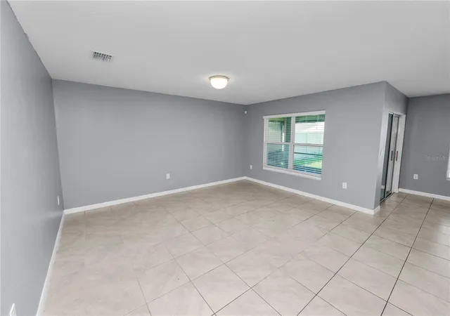 Photo 3 of Single family home for sale at 16709 Parker River St, Wimauma, FL 33598 | MLS# L4965994 | Listing updated on 2026-10-28
