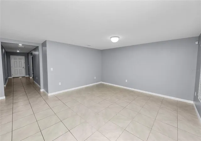 Photo 4 of Single family home for sale at 16709 Parker River St, Wimauma, FL 33598 | MLS# L4965994 | Listing updated on 2026-10-28