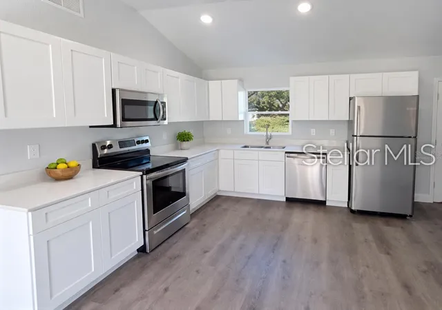 Photo 3 of Single family home for sale at 134 Dogwood Dr Cir, Ocala, FL 34472 | MLS# S5160059 | Listing updated on 2026-10-23