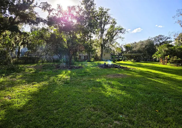 Photo 4 of Manufactured home for sale at 613 Carpenter Rd, Orlando, FL 32833 | MLS# O6452120 | Listing updated on 2026-10-25