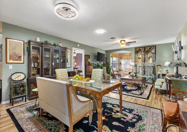 Photo 2 of Single family home for sale at 2022 Cristo Rd, Lady Lake, FL 32159 | MLS# G5119404 | Listing updated on 2026-10-26