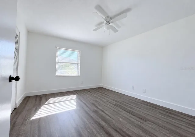 Photo 4 of Single family home for sale at 2718 5th Avenue E, Palmetto, FL 34221 | MLS# A4710579 | Listing updated on 2026-10-23