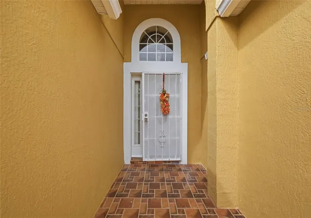 Photo 4 of Single family home for sale at 2452 Winchester Blvd, Kissimmee, FL 34743 | MLS# O6452127 | Listing updated on 2026-10-23