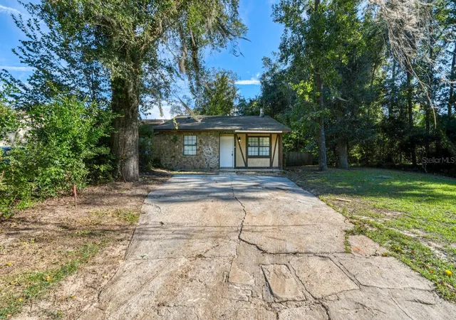 Photo 1 of Townhouse for sale at 3811 Stewart Way, TALLAHASSEE, FL 32303 | MLS# N6146315 | Listing updated on 2026-10-23