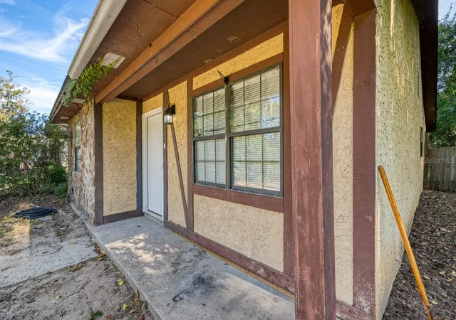 Photo 3 of Townhouse for sale at 3811 Stewart Way, Tallahassee, FL 32303 | MLS# N6146315 | Listing updated on 2026-10-23
