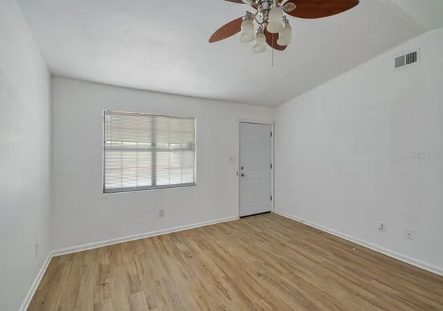 Photo 4 of Townhouse for sale at 3811 Stewart Way, Tallahassee, FL 32303 | MLS# N6146315 | Listing updated on 2026-10-23