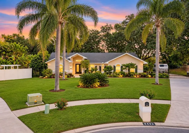 Single family home for sale at 2202 Glen Mist Dr, VALRICO, FL 33594 | MLS# TB8560817