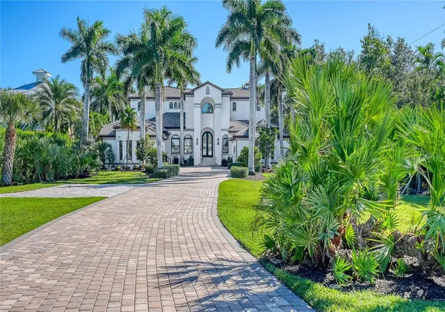 Photo 2 of Single family home for sale at 8569 Midnight Pass Rd, Sarasota, FL 34242 | MLS# A4710584 | Listing updated on 2026-10-26
