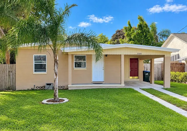 Photo 1 of Sale Pending at 2320 Dawley Ave, Orlando, FL 32806 | MLS# O6452148 | Listing updated on 2026-10-26