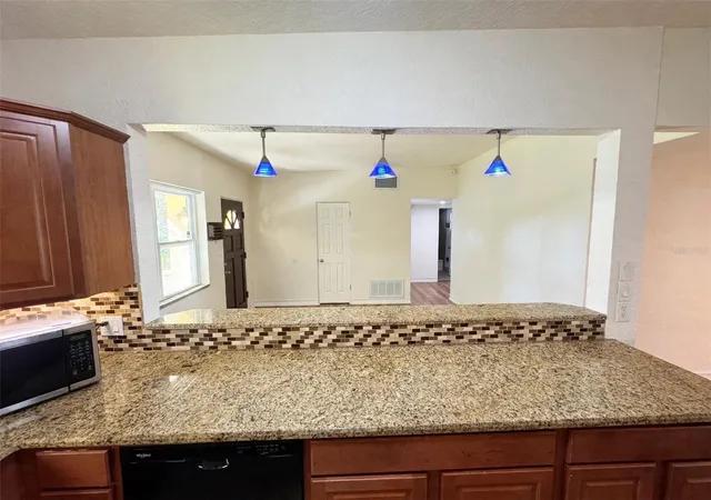 Photo 2 of Single family home for sale at 3015 Illingworth Ave, Orlando, FL 32806 | MLS# O6452151 | Listing updated on 2026-10-23