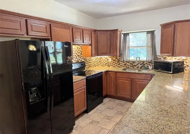 Photo 3 of Single family home for sale at 3015 Illingworth Ave, Orlando, FL 32806 | MLS# O6452151 | Listing updated on 2026-10-23
