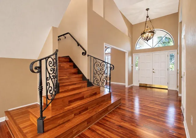 Photo 3 of Single family home for sale at 2225 Earleaf Ct, Longwood, FL 32779 | MLS# O6452157 | Listing updated on 2026-10-30