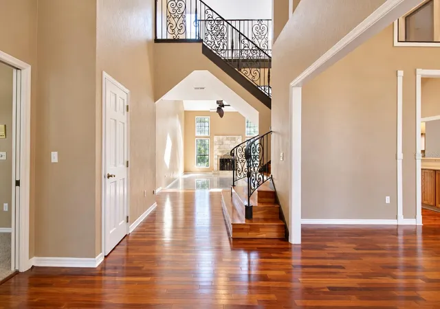 Photo 4 of Single family home for sale at 2225 Earleaf Ct, Longwood, FL 32779 | MLS# O6452157 | Listing updated on 2026-10-30