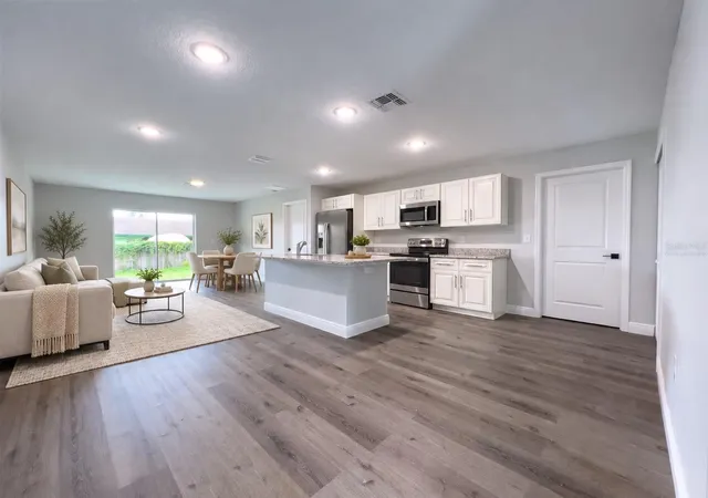 Photo 2 of Single family home for sale at 1850 Calle Alto Vista, Deland, FL 32724 | MLS# S5160072 | Listing updated on 2026-10-23
