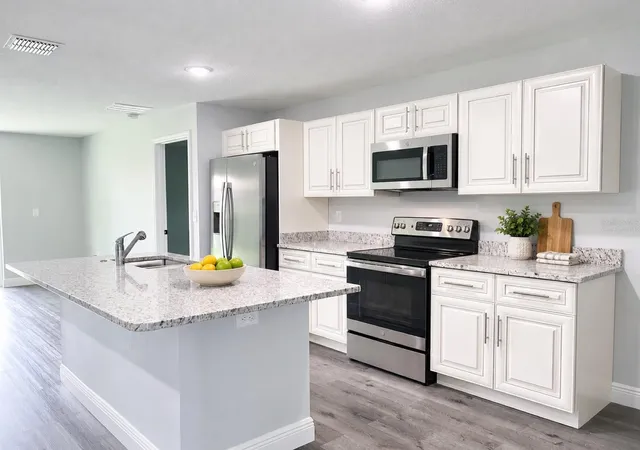 Photo 3 of Single family home for sale at 1850 Calle Alto Vista, Deland, FL 32724 | MLS# S5160072 | Listing updated on 2026-10-23
