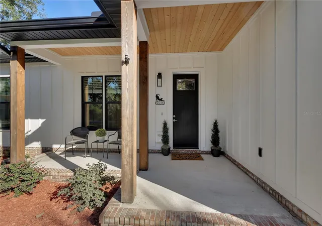 Photo 1 of Single family home for sale at 743 W Florence Ave, Deland, FL 32720 | MLS# V4951961 | Listing updated on 2026-10-29