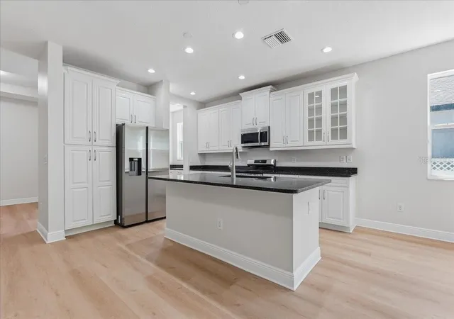 Photo 2 of Single family home for sale at 5118 Coastal Scene Dr, Apollo Beach, FL 33572 | MLS# TB8560856 | Listing updated on 2026-10-23