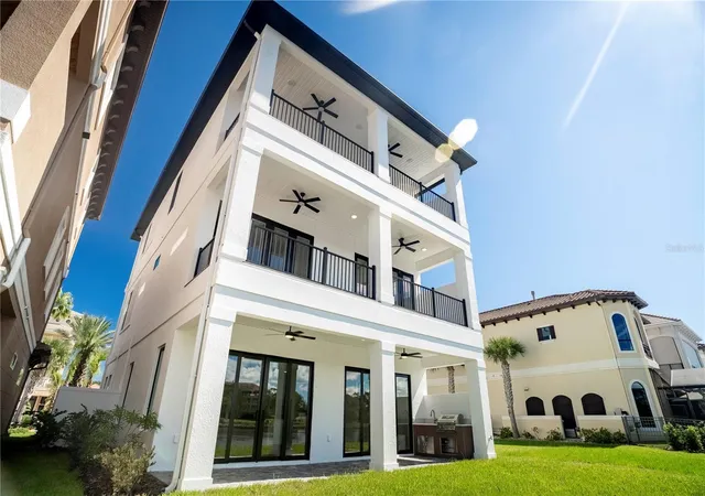Photo 1 of Single family home for sale at 298 Yacht Harbor Dr, Palm Coast, FL 32137 | MLS# O6452180 | Listing updated on 2026-10-30