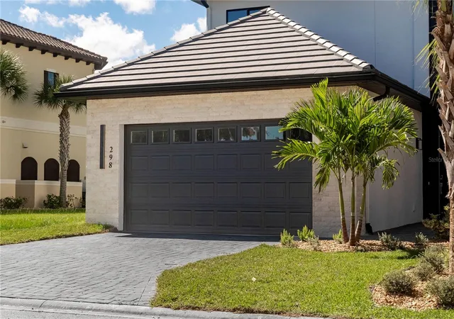 Photo 2 of Single family home for sale at 298 Yacht Harbor Dr, Palm Coast, FL 32137 | MLS# O6452180 | Listing updated on 2026-10-30