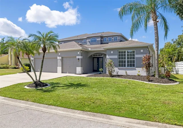 Photo 2 of Single family home for sale at 124 41st Circle E, Bradenton, FL 34208 | MLS# A4710597 | Listing updated on 2026-10-24