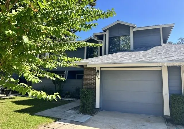 Photo 2 of Townhouse for sale at 569 Darby Way, Longwood, FL 32779 | MLS# O6452189 | Listing updated on 2026-10-23