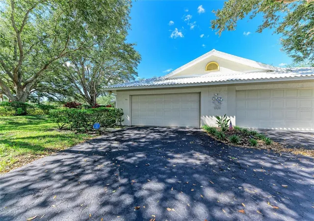 Photo 1 of Condo for sale at 101 Southampton Pl N #248, Venice, FL 34293 | MLS# N6146320 | Listing updated on 2026-10-29