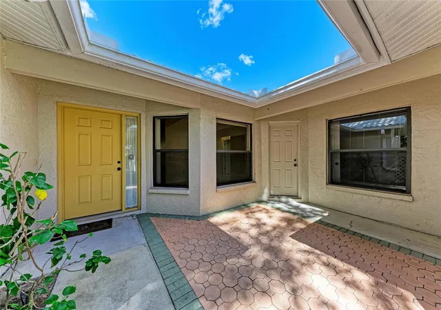 Photo 3 of Condo for sale at 101 Southampton Pl N #248, Venice, FL 34293 | MLS# N6146320 | Listing updated on 2026-10-29