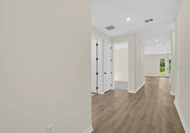 Photo 4 of Single family home for sale at 1640 Cane Bamboo Dr, St Cloud, FL 34771 | MLS# O6452193 | Listing updated on 2026-10-25