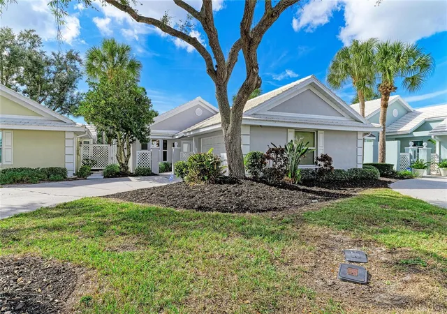 Photo 1 of Condo for sale at 729 Brightside Crescent Dr #33, Venice, FL 34293 | MLS# N6146321 | Listing updated on 2026-10-31