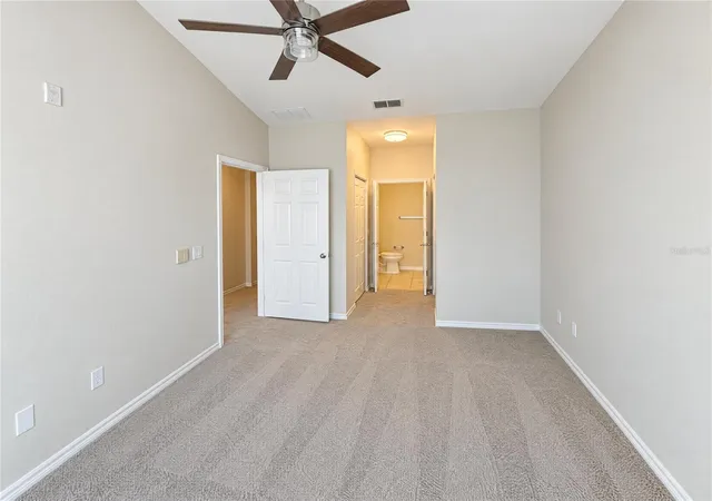Listing Photo 4 - Condo for sale in building located at 2334 Grand Central Pkwy, Orlando, FL 32839 - Unit #9