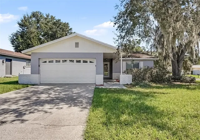 Single family home for sale at 1201 Baronwood Pl, BRANDON, FL 33510 | MLS# O6452197