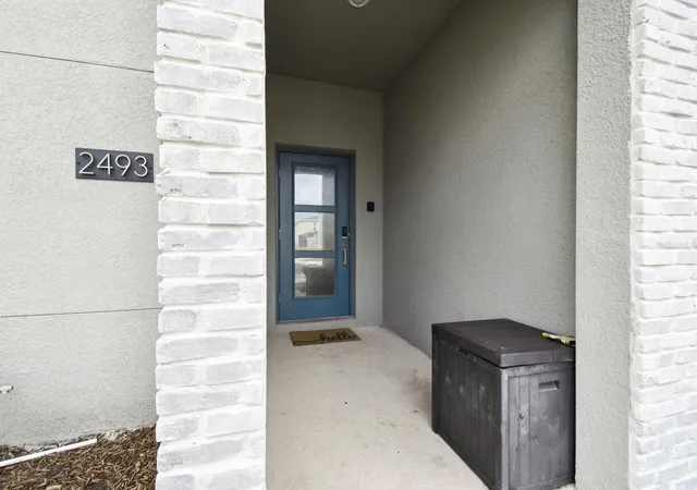 Photo 4 of Townhouse for sale at 2493 Reading Trl, Kissimmee, FL 34746 | MLS# O6452199 | Listing updated on 2026-10-27