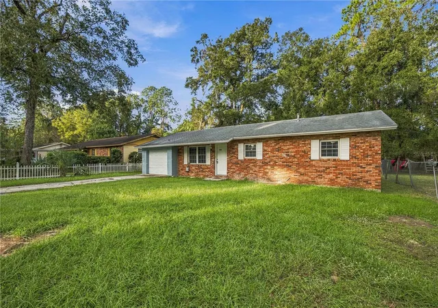 Photo 1 of Single family home for sale at 1322 NW 12th Avenue, Ocala, FL 34475 | MLS# OM734552 | Listing updated on 2026-10-30