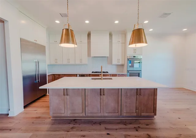 Photo 2 of Single family home for sale at 306 N Excelda Ave, Tampa, FL 33609 | MLS# TB8560879 | Listing updated on 2026-10-25