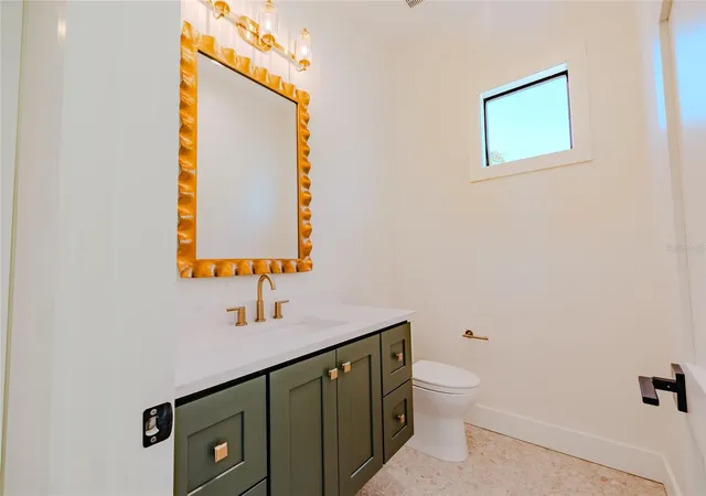 Photo 4 of Single family home for sale at 306 N Excelda Ave, Tampa, FL 33609 | MLS# TB8560879 | Listing updated on 2026-10-25