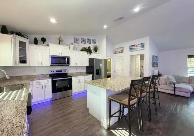 Photo 4 of Single family home for sale at 56 W Eridani Ct, Dunnellon, FL 34434 | MLS# OM734553 | Listing updated on 2026-10-26