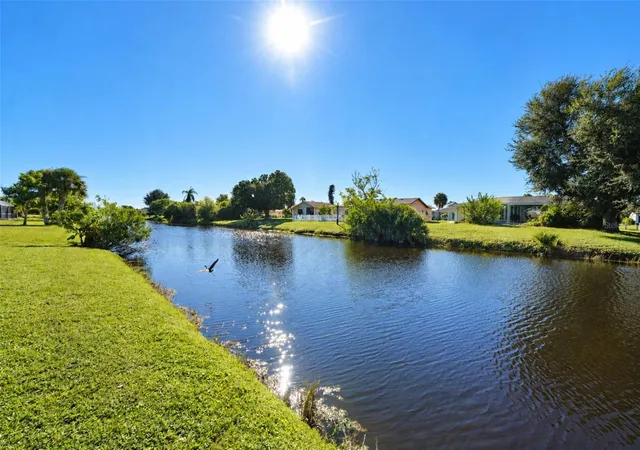 Photo 3 of Sale Pending at 258 Annapolis Ln, Rotonda West, FL 33947 | MLS# D6149328 | Listing updated on 2026-10-28