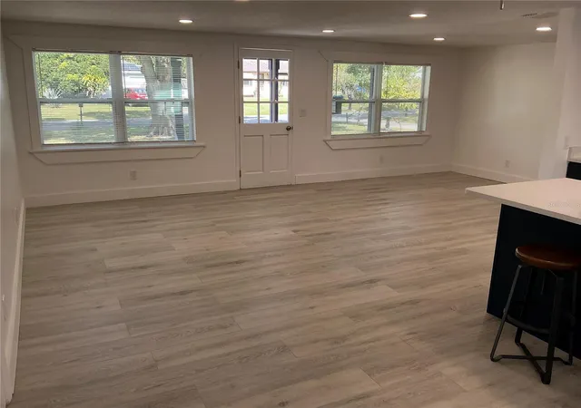 Photo 4 of Single family home for sale at 5320 43rd Terrace N, Saint Petersburg, FL 33709 | MLS# TB8560912 | Listing updated on 2026-10-26