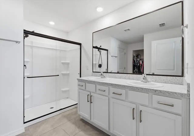Photo 2 of Single family home for sale at 315 W Fairways View Dr, Beverly Hills, FL 34465 | MLS# TB8560915 | Listing updated on 2026-10-28