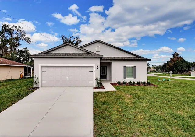 Single family home for sale at 2768 Fayson Cir, DELTONA, FL 32738 | MLS# V4951965