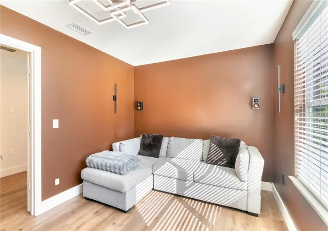 Photo 2 of Single family home for sale at 11949 Verrazano Dr, Orlando, FL 32836 | MLS# O6452230 | Listing updated on 2026-10-23